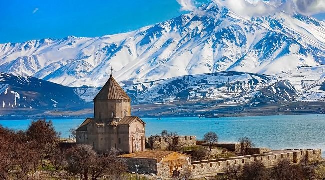 Van Misafirhanesi